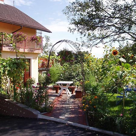 Apartments Ana Смолянаць Екстер'єр фото