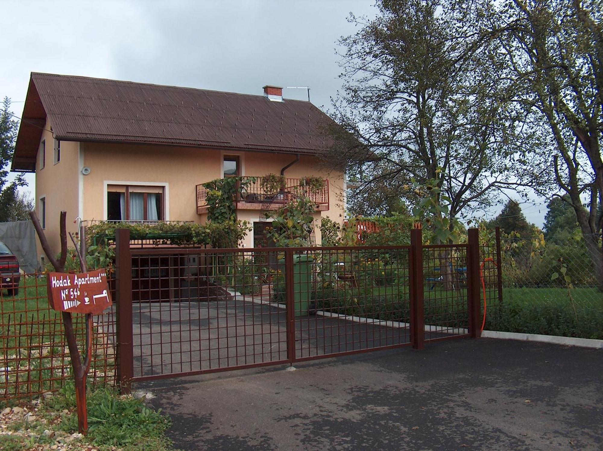 Apartments Ana Смолянаць Екстер'єр фото