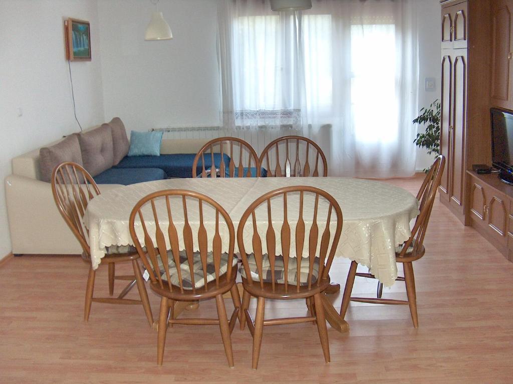 Apartments Ana Смолянаць Номер фото